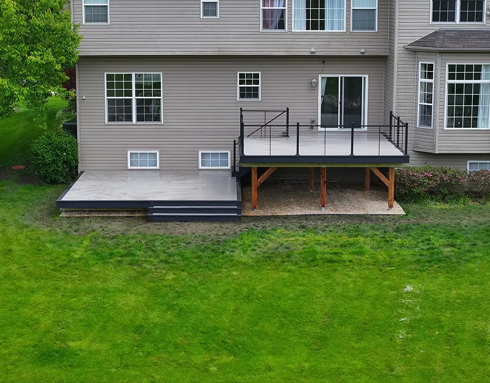 composite deck installed in Downers Grove by wolf spirit deck